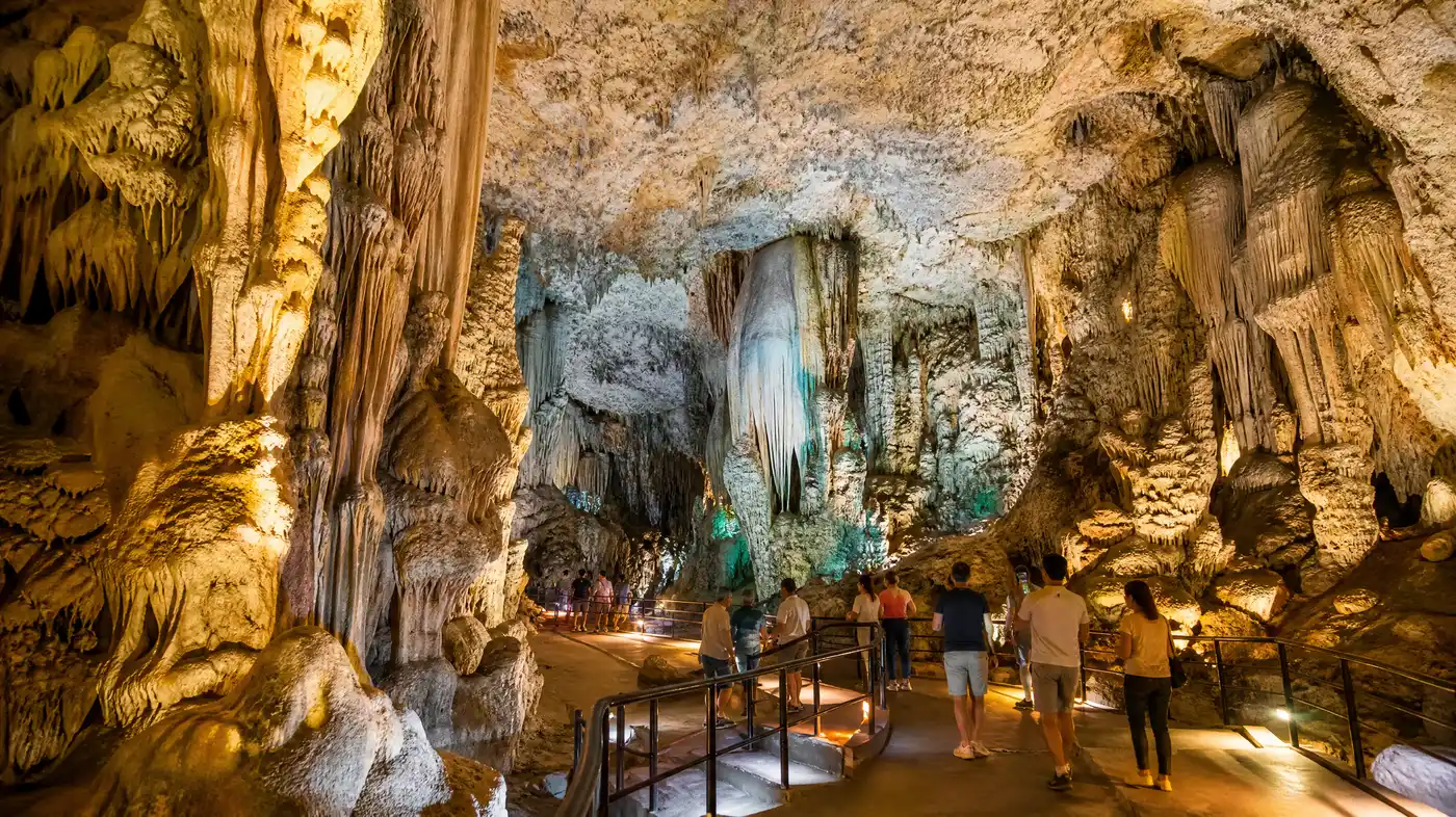 Nerja Cave Paintings, History & Museum